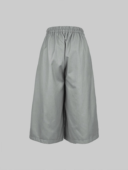 Beautifully Finished Garment in a Timeless Design