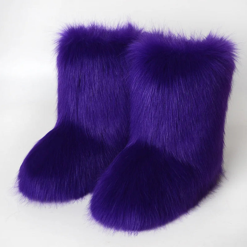Well Tailored Boots with a Graceful Silhouette