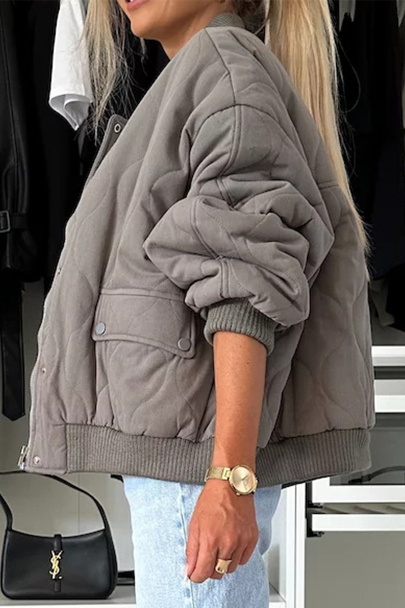 Sophisticated Garment with a Clean Classic Look