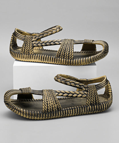 Effortlessly Elegant Sandals with a Timeless Design
