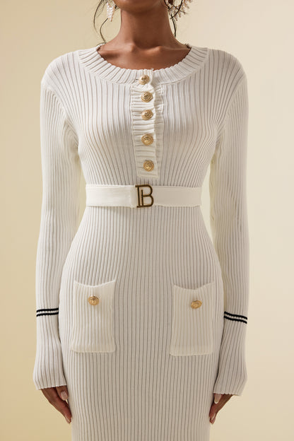 Classic Vintage Dress with a Flattering Fit