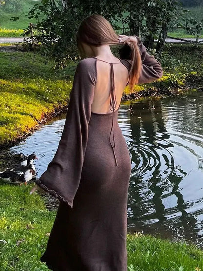Gracefully Styled Dress for Any Occasion