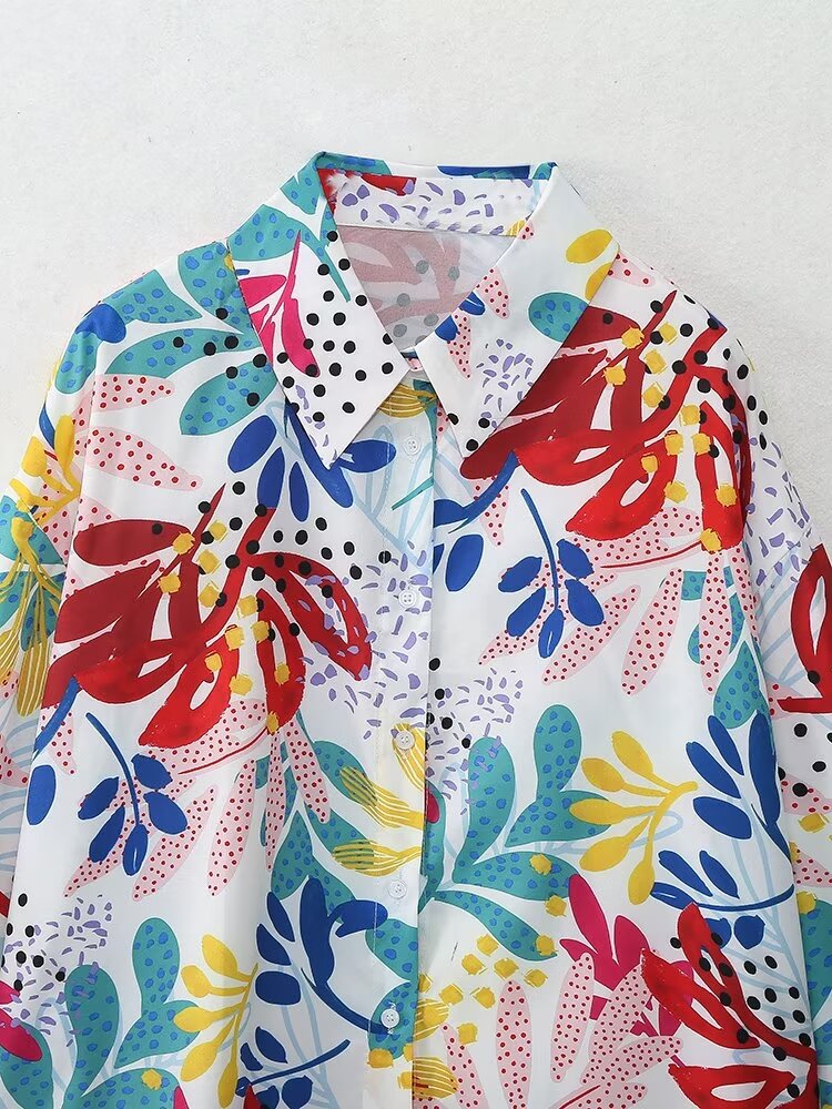 Effortlessly Elegant Shirt with a Timeless Design