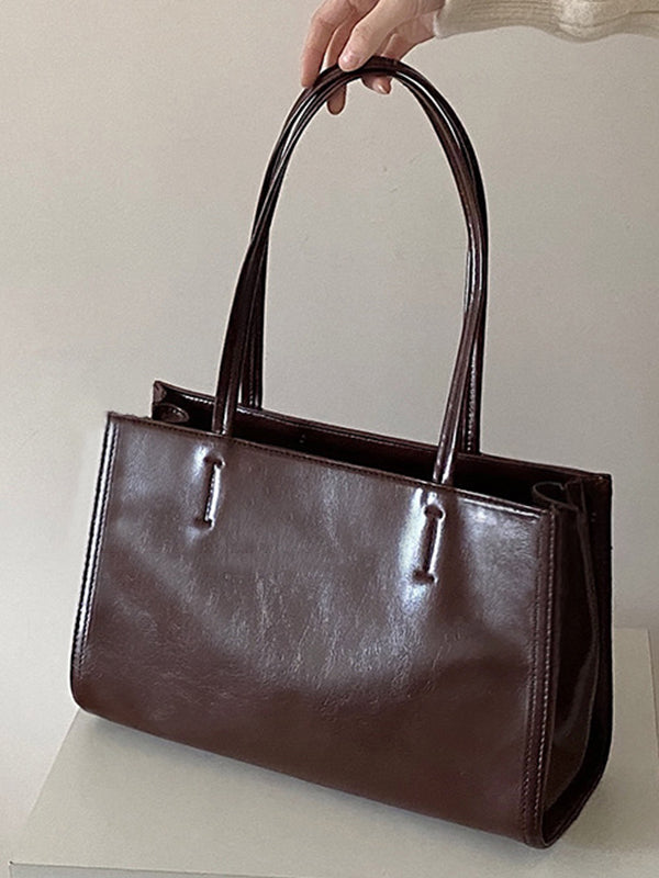 Effortlessly Elegant Bag with a Timeless Design