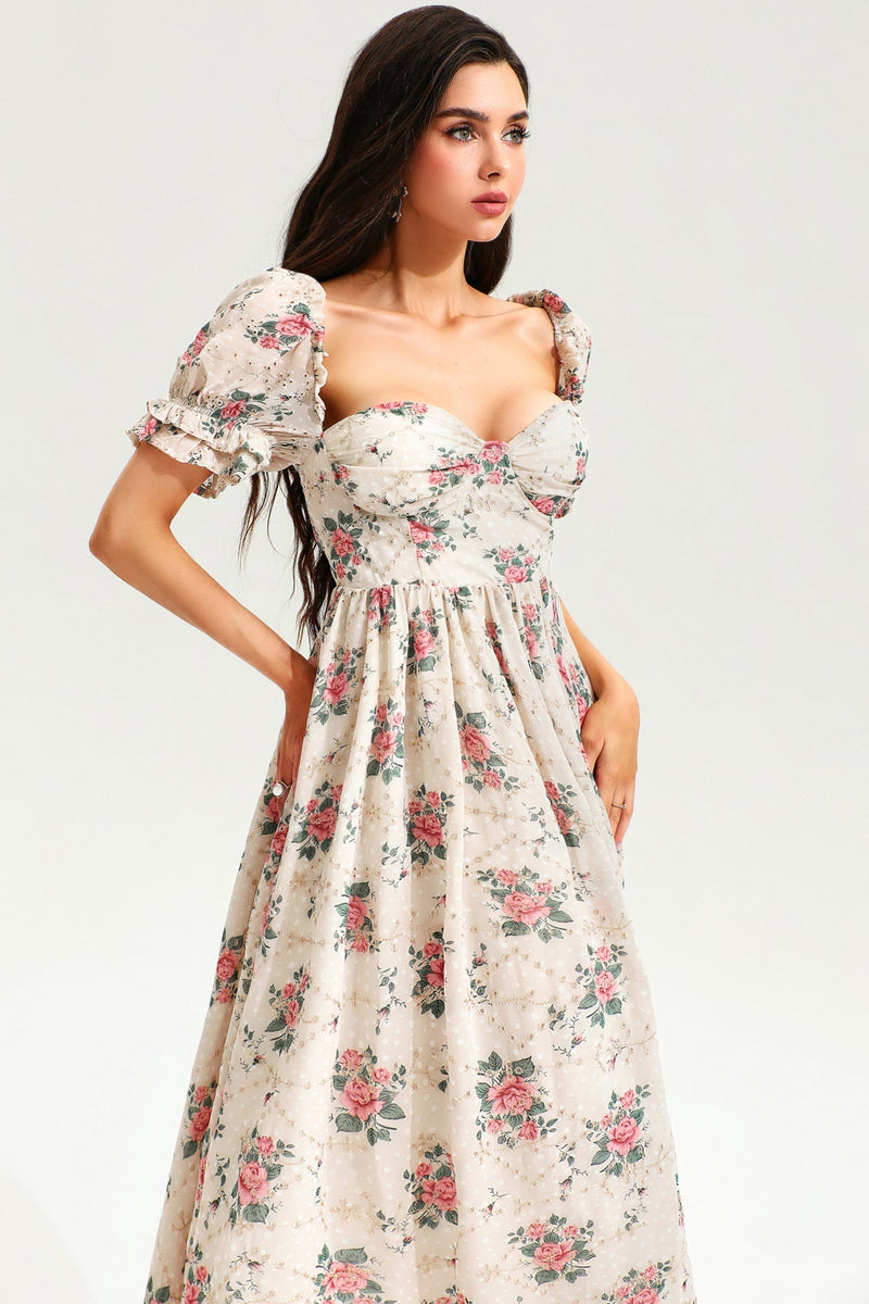 Effortlessly Elegant Dress with a Timeless Design