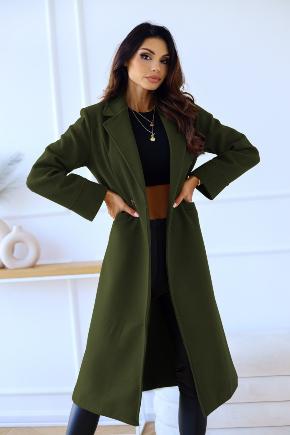 Gracefully Styled Coat for Any Occasion