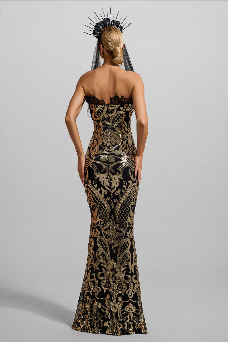 Beautifully Crafted Dress in a Classic Style