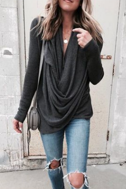 Effortlessly Elegant Top with a Timeless Design