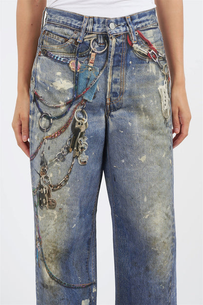 Classic Vintage Garment with a Flattering Fit