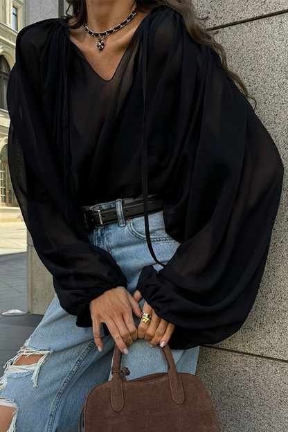 Beautifully Crafted Blouse in a Classic Style
