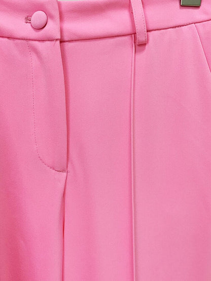 Classic Vintage Trousers with a Flattering Fit