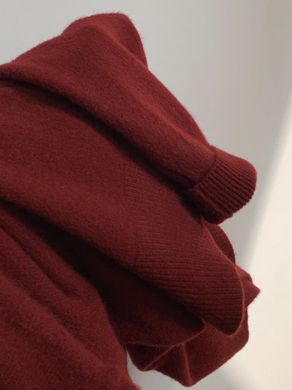 Effortlessly Elegant Sweater with a Timeless Design