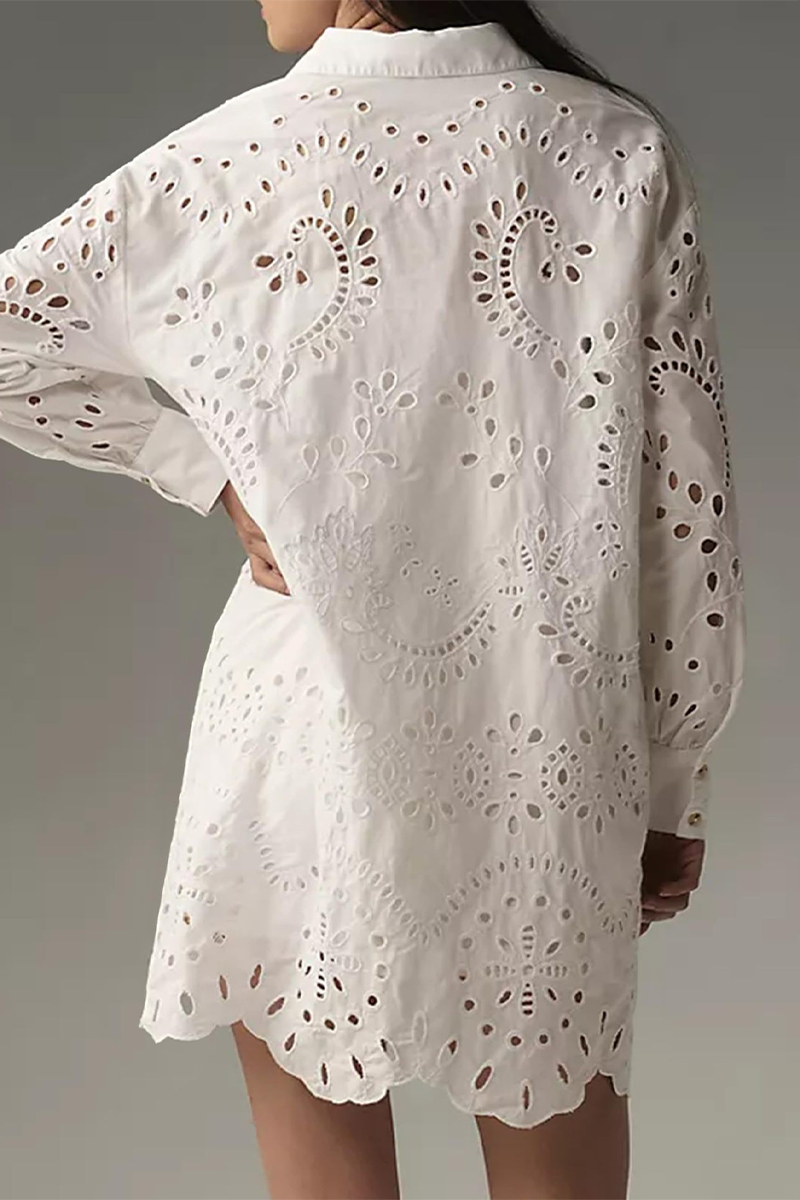 Well Tailored Blouse with a Graceful Silhouette