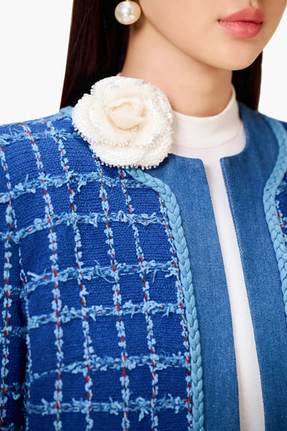 Gracefully Styled Jacket for Any Occasion
