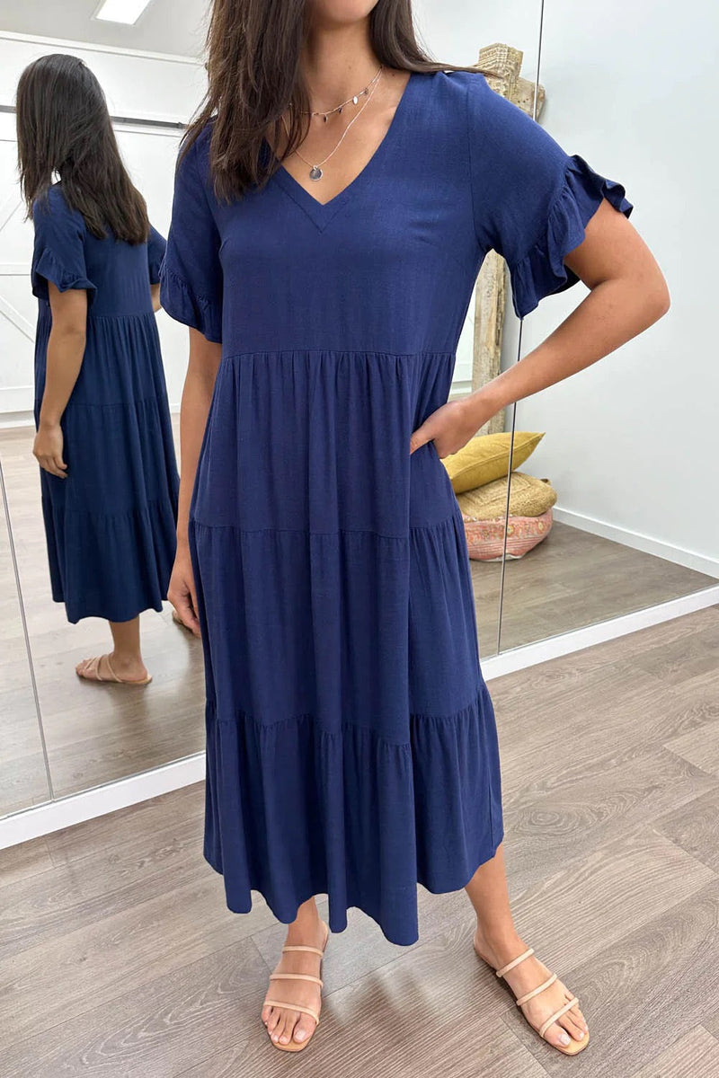 Sophisticated Dress with a Clean Classic Look