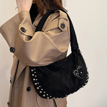 A Vintage Style Bag with Delicate Timeless Details