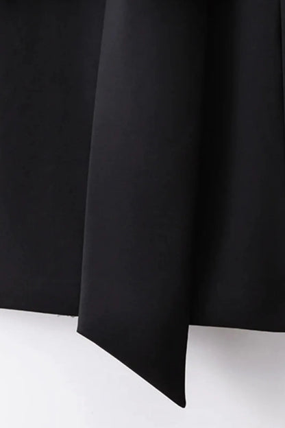 Well Tailored Garment with a Graceful Silhouette