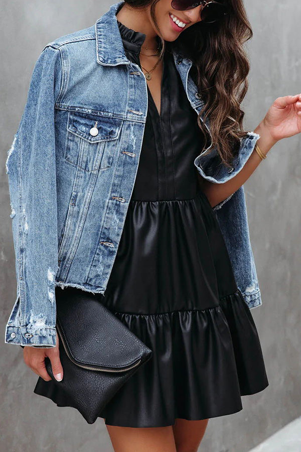 Sophisticated Dress with a Clean Classic Look