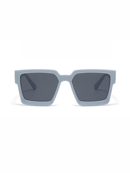 Sophisticated Garment with a Clean Classic Look
