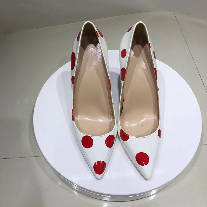 Classic Vintage Heels with a Flattering Fit