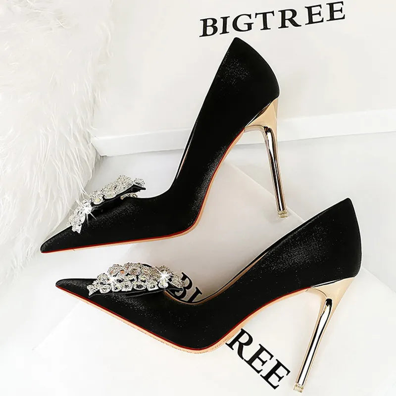 Vintage Inspired Heels with a Contemporary Edge