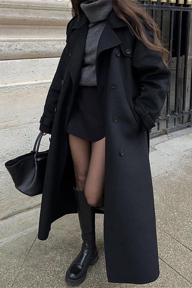 Gracefully Styled Coat for Any Occasion