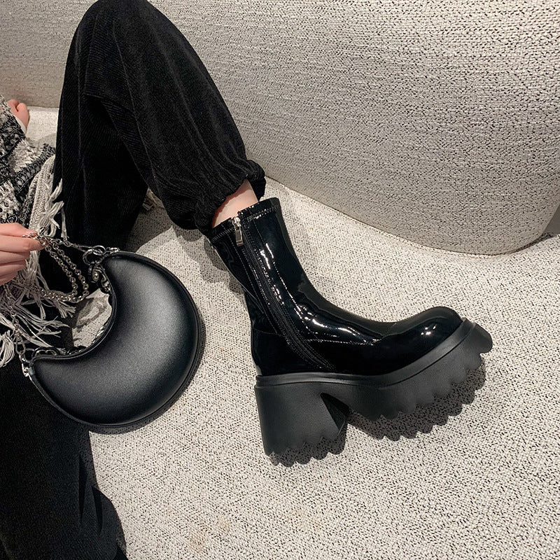 Polished Boots with an Effortless Classic Look