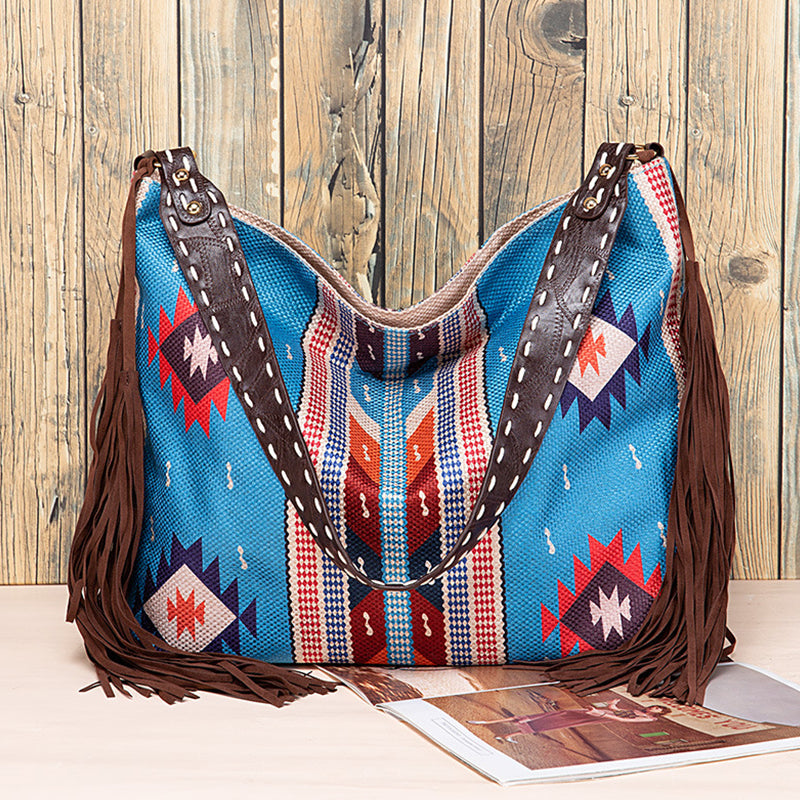 Effortlessly Elegant Bag with a Timeless Design