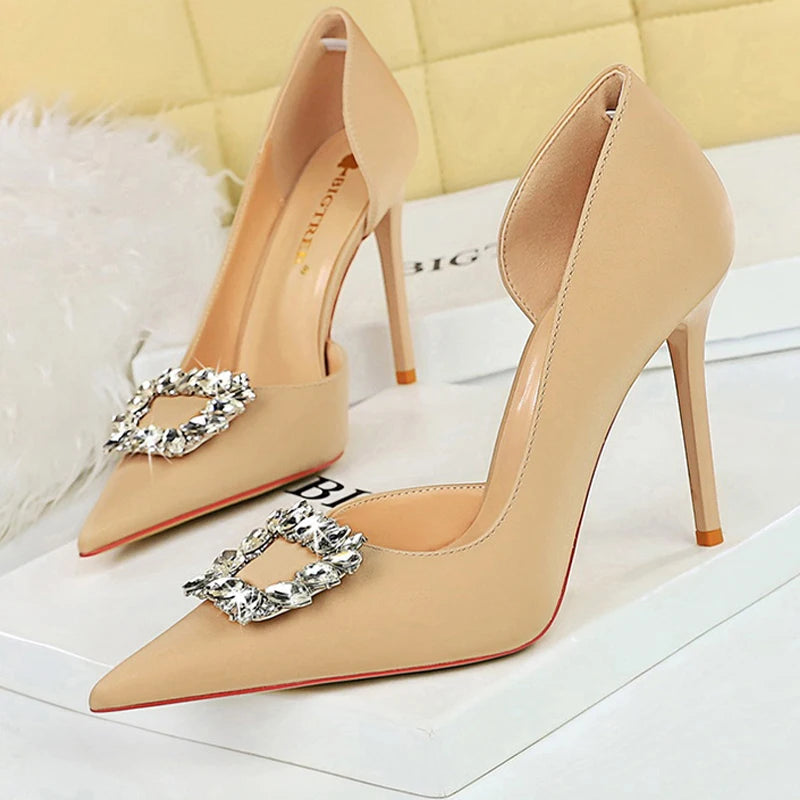 Sophisticated Heels with a Clean Classic Look