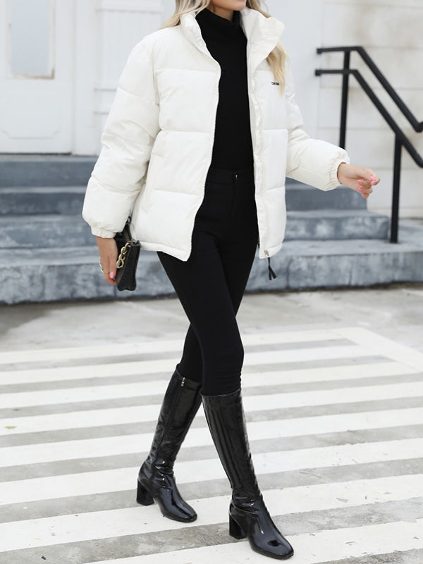 Well Tailored Coat with a Graceful Silhouette