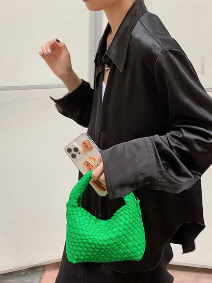 Beautifully Finished Bag in a Timeless Design