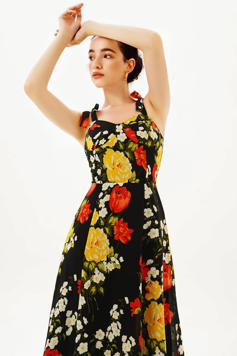 Classic Vintage Dress with a Flattering Fit