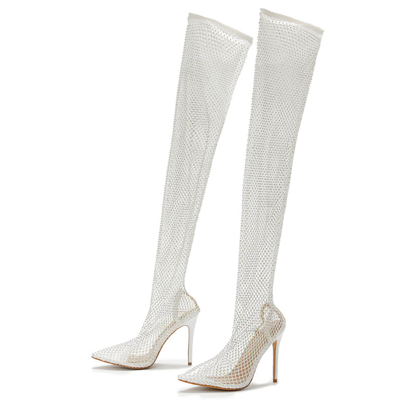 Beautifully Finished Boots in a Timeless Design