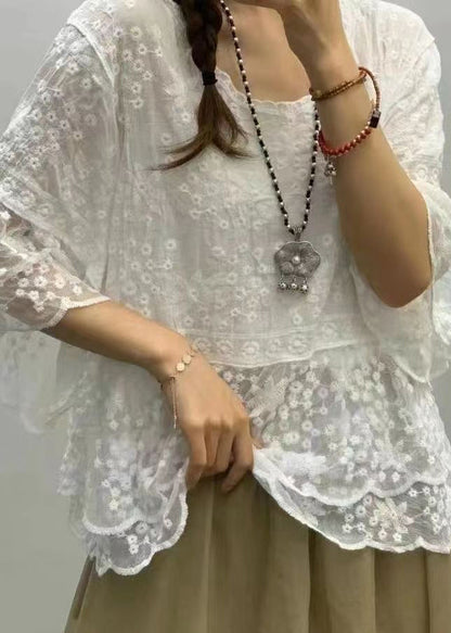 Sophisticated Blouse with a Clean Classic Look