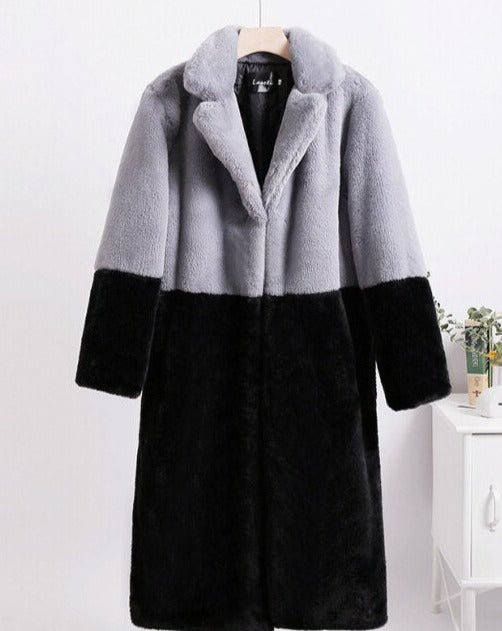 Gracefully Styled Coat for Any Occasion