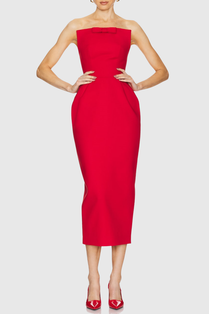 Effortlessly Elegant Dress with a Timeless Design