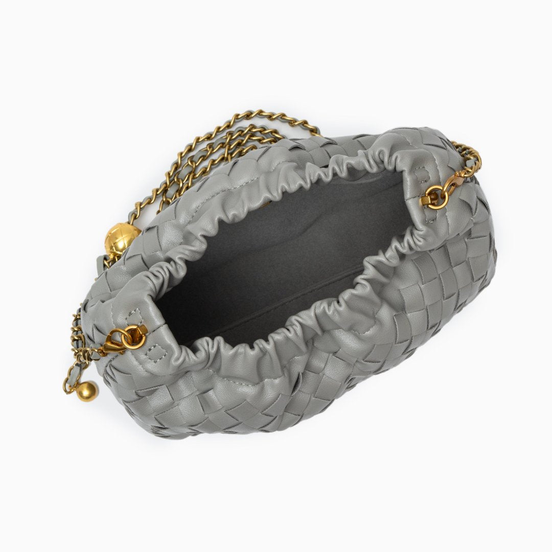 Polished Bag with an Effortless Classic Look