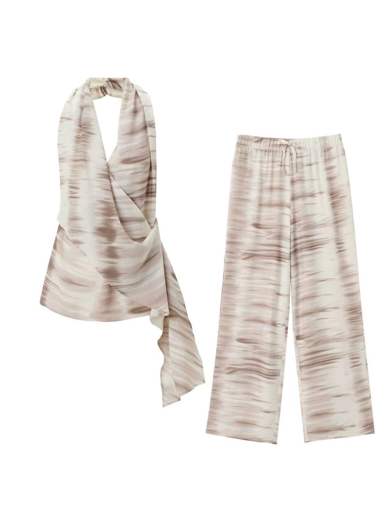 Polished Top with an Effortless Classic Look
