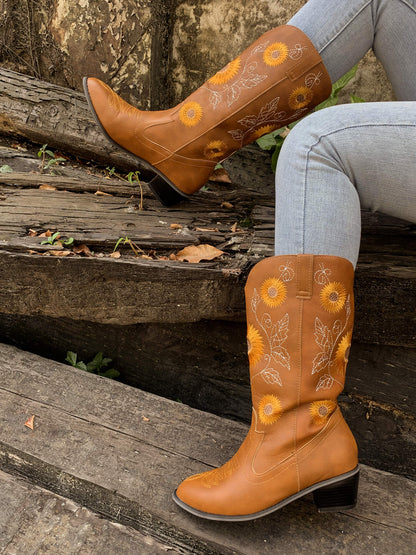 Gracefully Styled Boots for Any Occasion