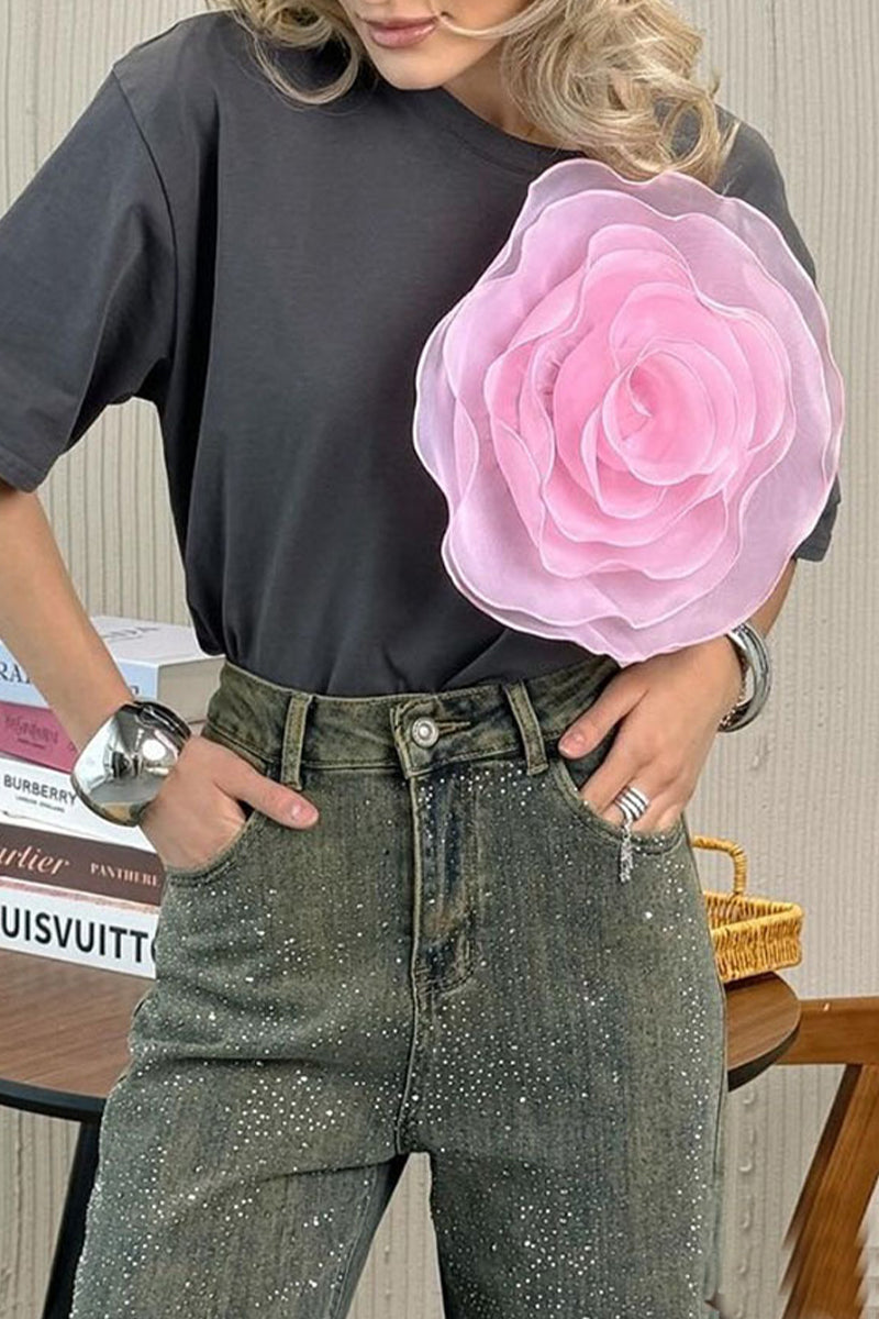 Gracefully Styled T-Shirt for Any Occasion