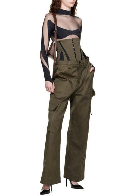 Beautifully Crafted Pants in a Classic Style