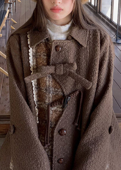 Effortlessly Elegant Coat with a Timeless Design