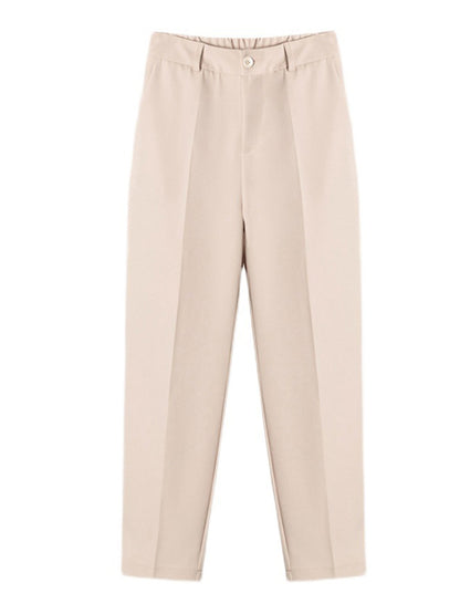 Classic Vintage Pants with a Flattering Fit