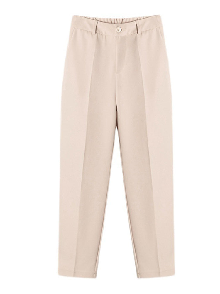 Well Tailored Trousers with a Graceful Silhouette