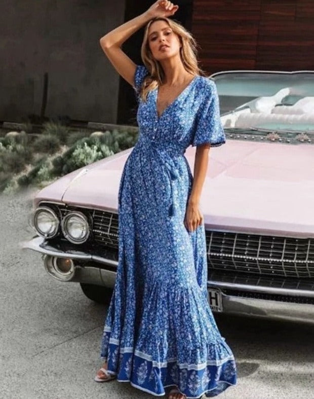 A Vintage Style Dress with Delicate Timeless Details