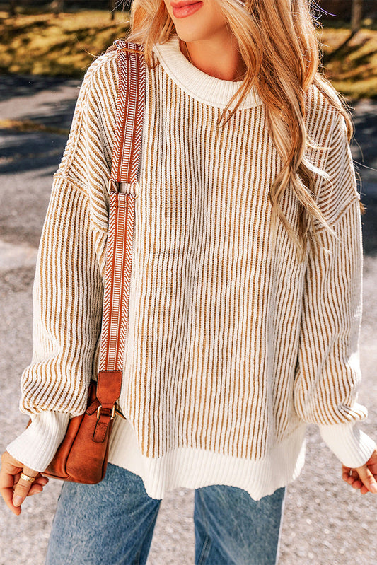 Effortlessly Elegant Sweater with a Timeless Design