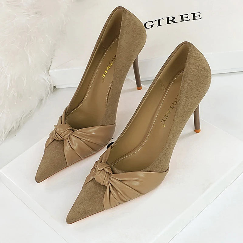 Classic Vintage & Enduringly Stylish Heels