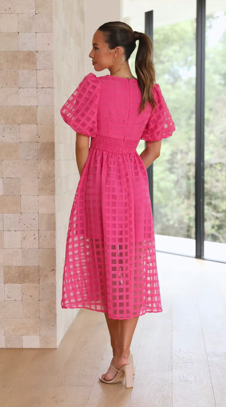 Classic Vintage Dress with a Flattering Fit