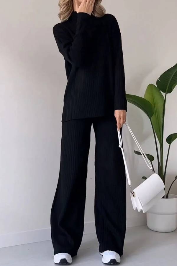 Beautifully Finished Garment in a Timeless Design