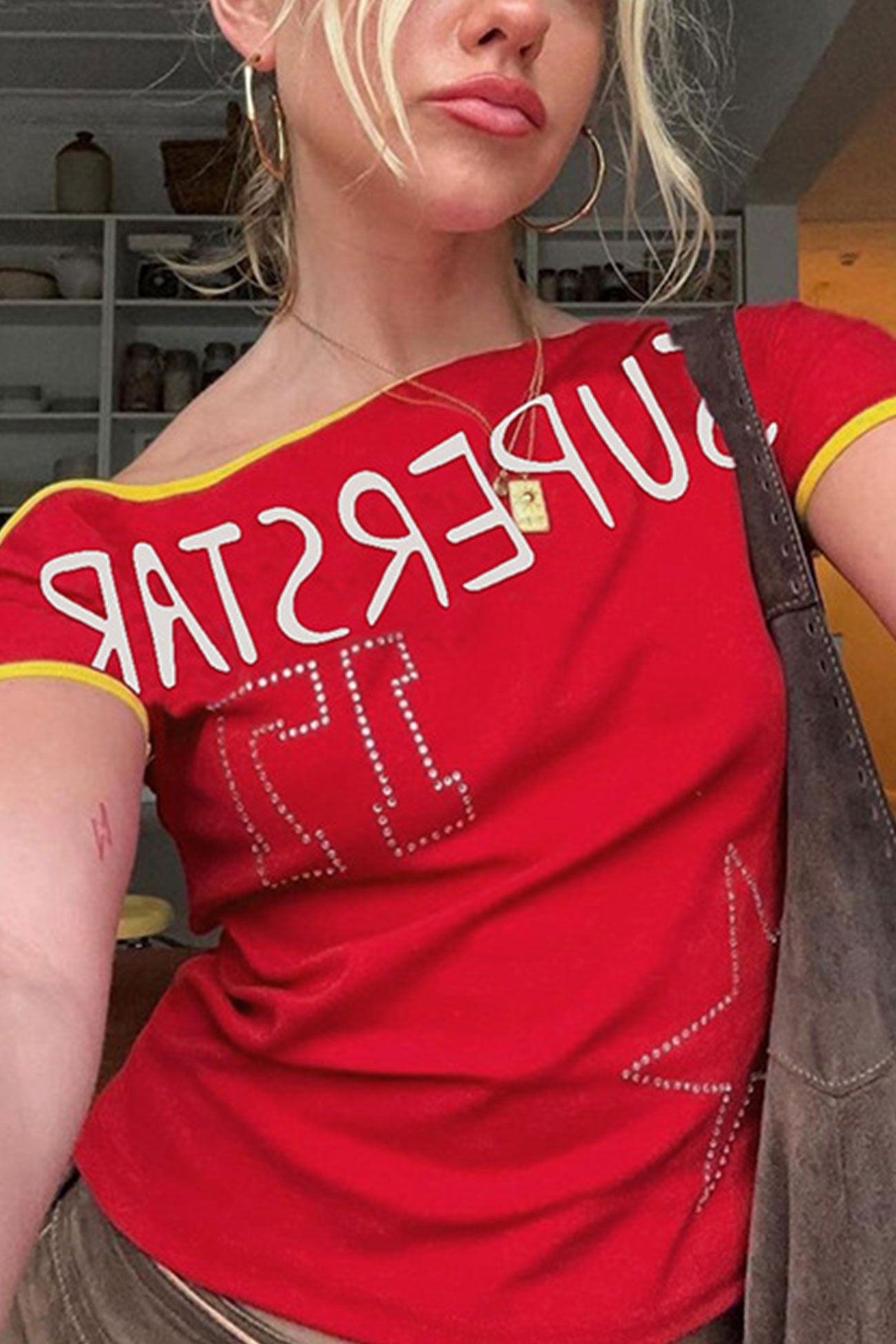 Beautifully Crafted T-Shirt in a Classic Style